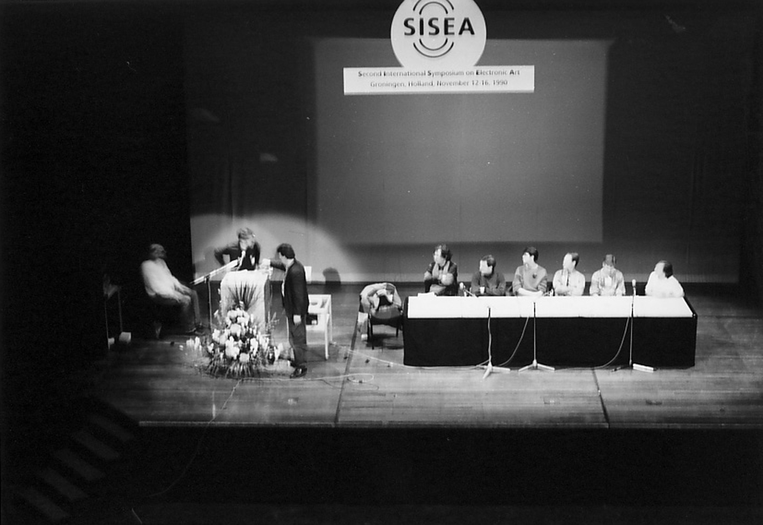 ©SISEA: Second International Symposium on Electronic Art, Carl Eugene Loeffler, Vernon Reed, Fred Truck, and Benjamin J. Britton, Interactive Electronic Art