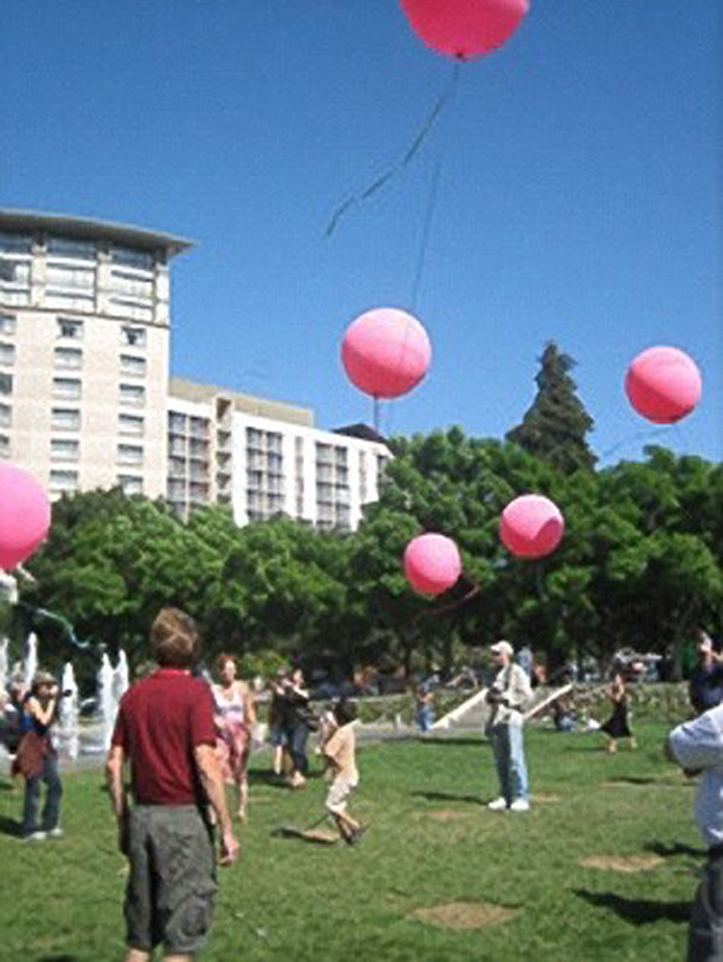 ©2006, Jenny Marketou and Katie Salen, 99 Red Balloons