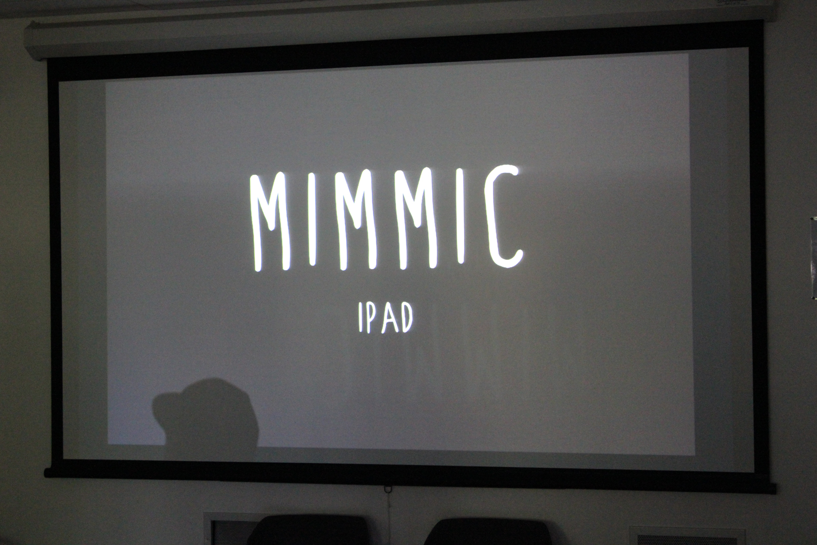 ©2015, Paul Wong and Patrick Daggitt, MIMMiC (Mobile Interactive Modular Multi-screen iPad Canvas)
